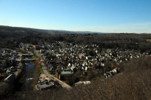 CliffPark-overlooksHonesdale